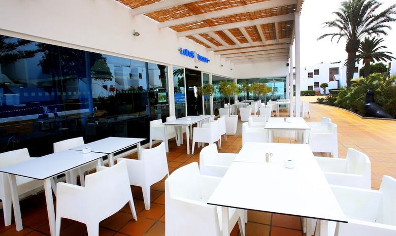 Hotel Lobos Bahia Club