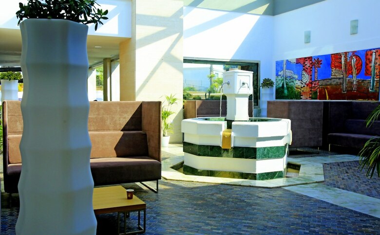 Hotel Lobos Bahia Club