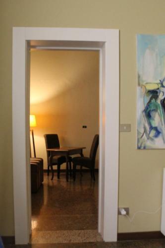 Room & Breakfast H & Ercolani