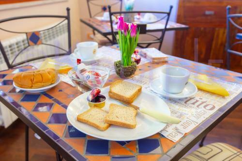 Hostal Le Api