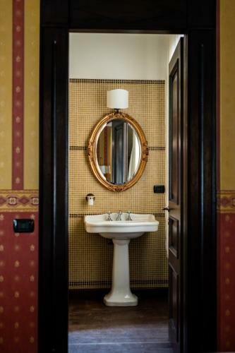 Hostal Palazzo Chiara
