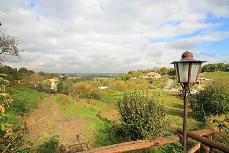 Campagnano Di Roma Villa Sleeps 9 Pool Wifi