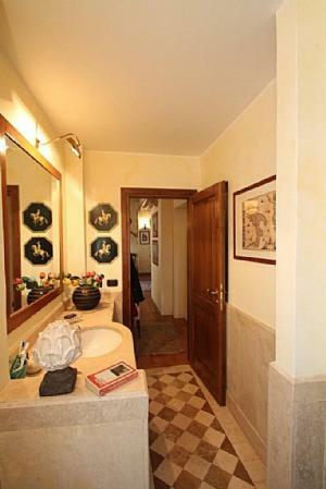 Campagnano Di Roma Villa Sleeps 9 Pool Wifi