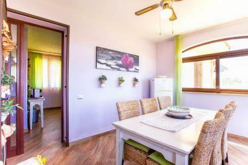 Villa Mariposa Con Piscina Per 12/14 Persone