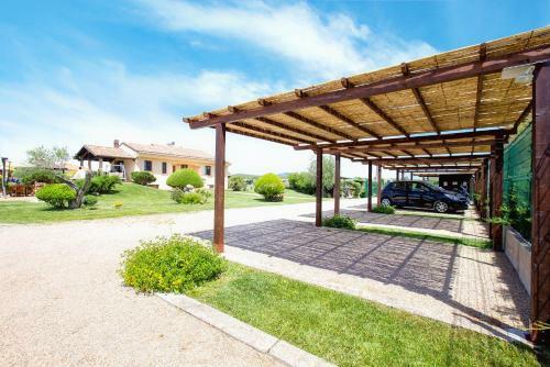 Villa Mariposa Con Piscina Per 12/14 Persone