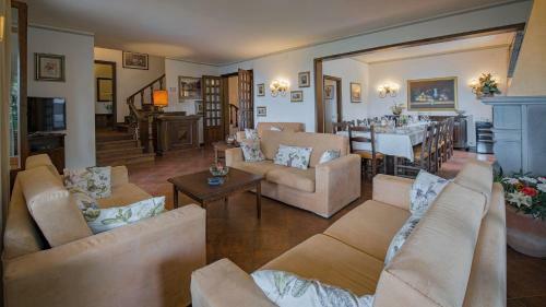 Villa Solaria Di Santa Maddalena 14