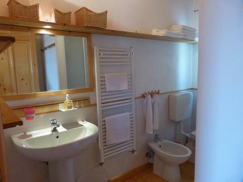 Chiavari Villa Sleeps 2 Pool Air Con Wifi