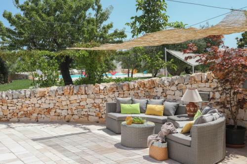 Cozzana Villa Sleeps 6 With Pool And Air Con