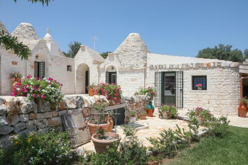 Cozzana Villa Sleeps 6 With Pool And Air Con