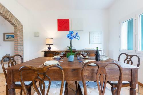 Apartamento Casolare Di Campagna Con Parcheggio E Giardino