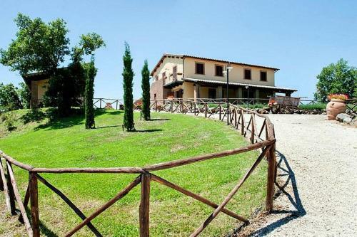 Fiordini Villa Sleeps 4 Pool Air Con Wifi