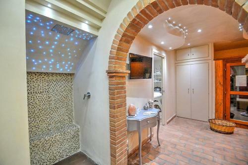 Fiordini Villa Sleeps 5 Pool Air Con Wifi
