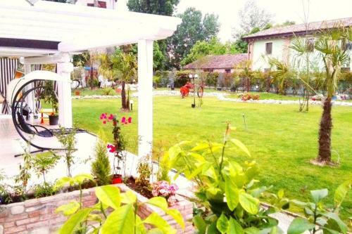 Apartamento Studio In Gragnao With Shared Pool Balcony And Wifi