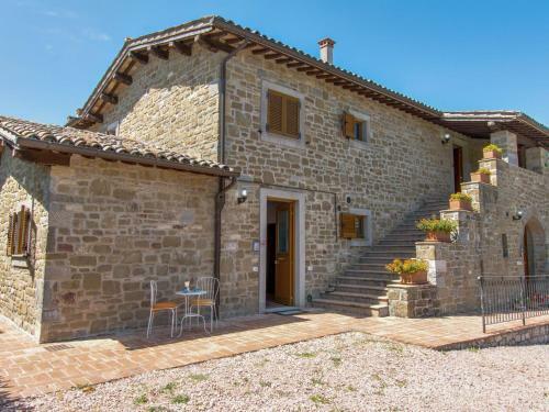 Captivating Holiday Home In Gubbio With Pool