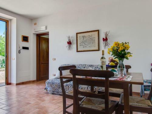 Scenic Holiday Home In Gubbio With Pool