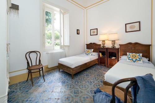 L'addolorata Villa Sleeps 7 Pool Air Con Wifi
