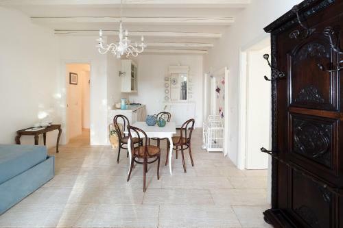 L'addolorata Villa Sleeps 7 Pool Air Con Wifi