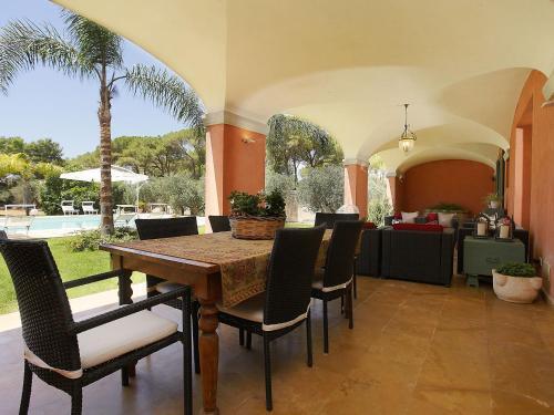 Heritage Villa In Marsala Sicily With Swimming Pool