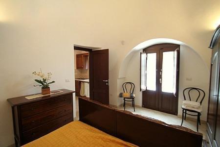 Martina Franca Villa Sleeps 4 Pool Wifi