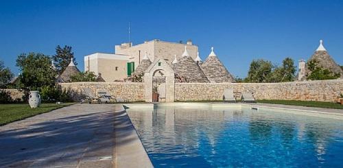 Martina Franca Villa Sleeps 4 Pool Wifi