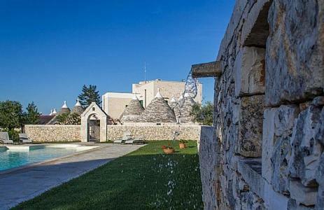Martina Franca Villa Sleeps 3 Pool Wifi