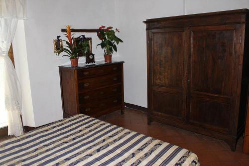 Colle Di Val D'elsa Villa Sleeps 8 Pool
