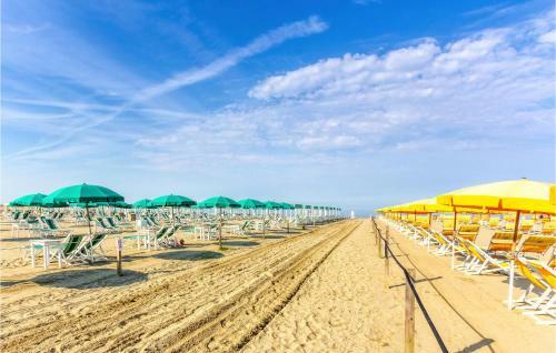 Nice Apartment In Misano Adriatico W/ 2 Bedrooms