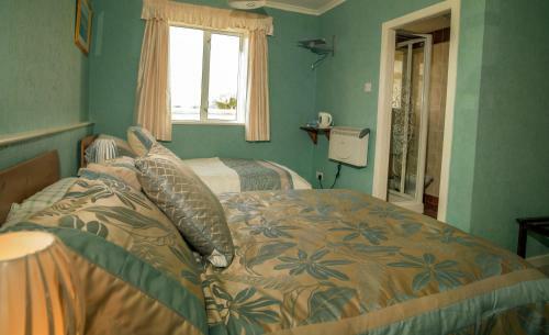 Hostal Murphys Farmhouse B&B