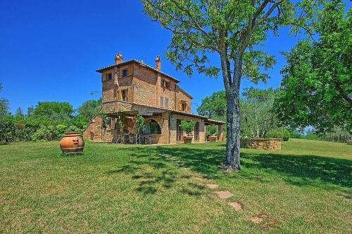 Montepulciano Villa Sleeps 6 Pool Wifi