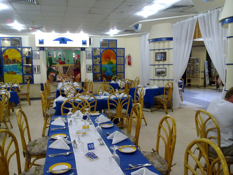 Gaddis Luxor Hotel, Suites And Apartments
