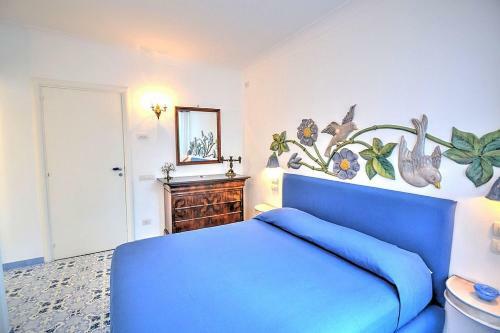 Marina Del Cantone Villa Sleeps 14 Pool Air Con