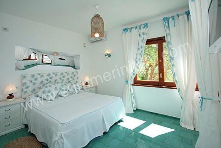 Sirenuse Villa Sleeps 8 Pool Air Con Wifi