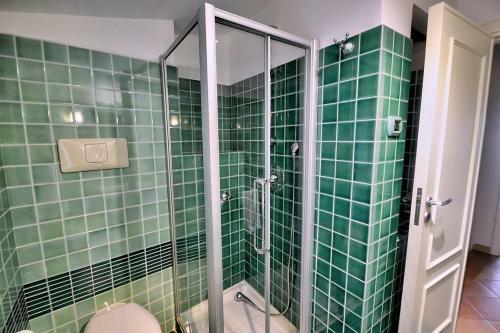 Coppetelle Holiday Home Sleeps 7 With Air Con
