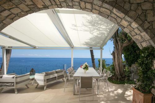 Nerano Villa Sleeps 8 With Pool Air Con And Wifi