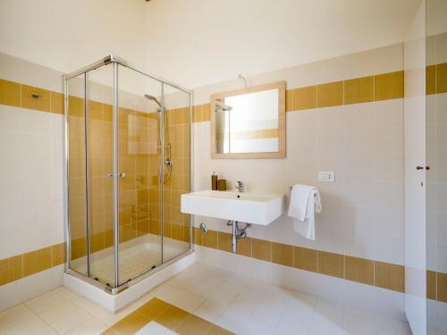Noto Apartment Sleeps 4 Air Con Wifi
