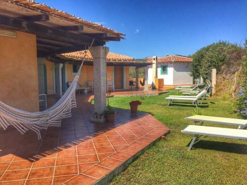 Hostal Villa Stefania By The Beach Rooms Only