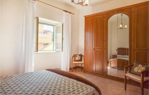 Awesome Apartment In Palau W/ 2 Bedrooms