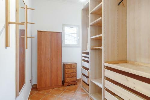 Maqueda Balcony Apartment