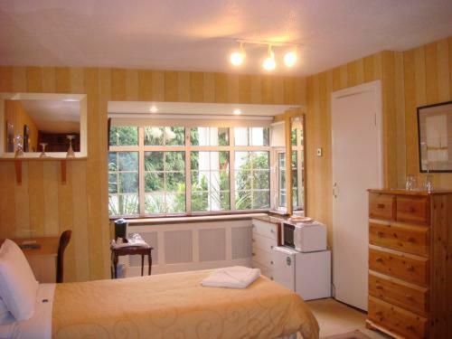 Hostal Brookville House