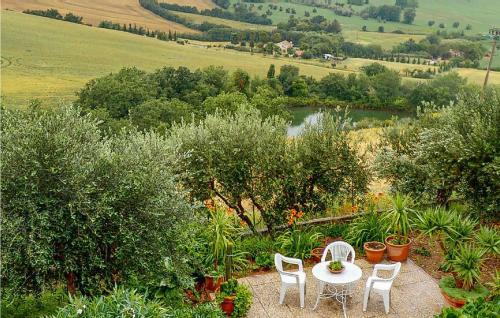 Nice Home In Pollenza With Wifi And 4 Bedrooms