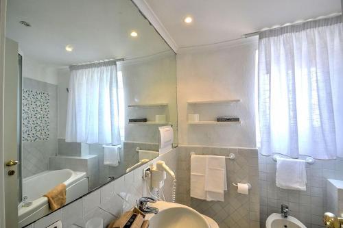 Positano Villa Sleeps 8 Pool Air Con Wifi