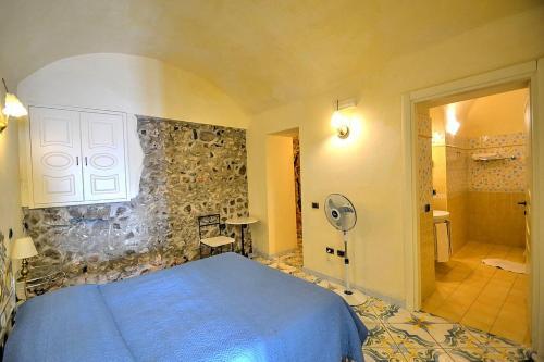 Praiano Villa Sleeps 8 Air Con Wifi