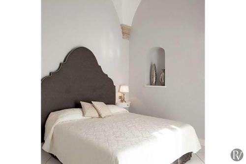 Praiano Villa Sleeps 10 Air Con Wifi