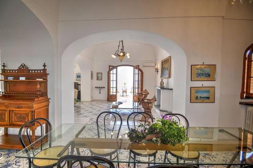Praiano Villa Sleeps 10 Pool Air Con Wifi