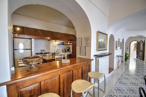 Praiano Villa Sleeps 10 Pool Air Con Wifi