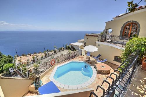 Praiano Villa Sleeps 10 Pool Air Con Wifi