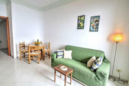 Praiano Apartment Sleeps 3 Air Con Wifi
