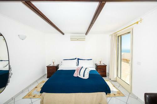 Praiano Villa Sleeps 4 Air Con Wifi