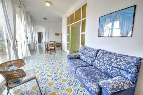 Praiano Apartment Sleeps 5 Air Con Wifi