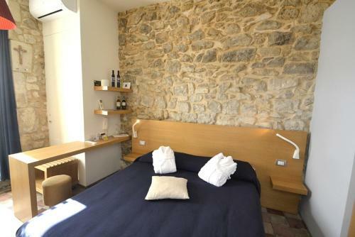 Ragusa Apartment Sleeps 2 Air Con Wifi